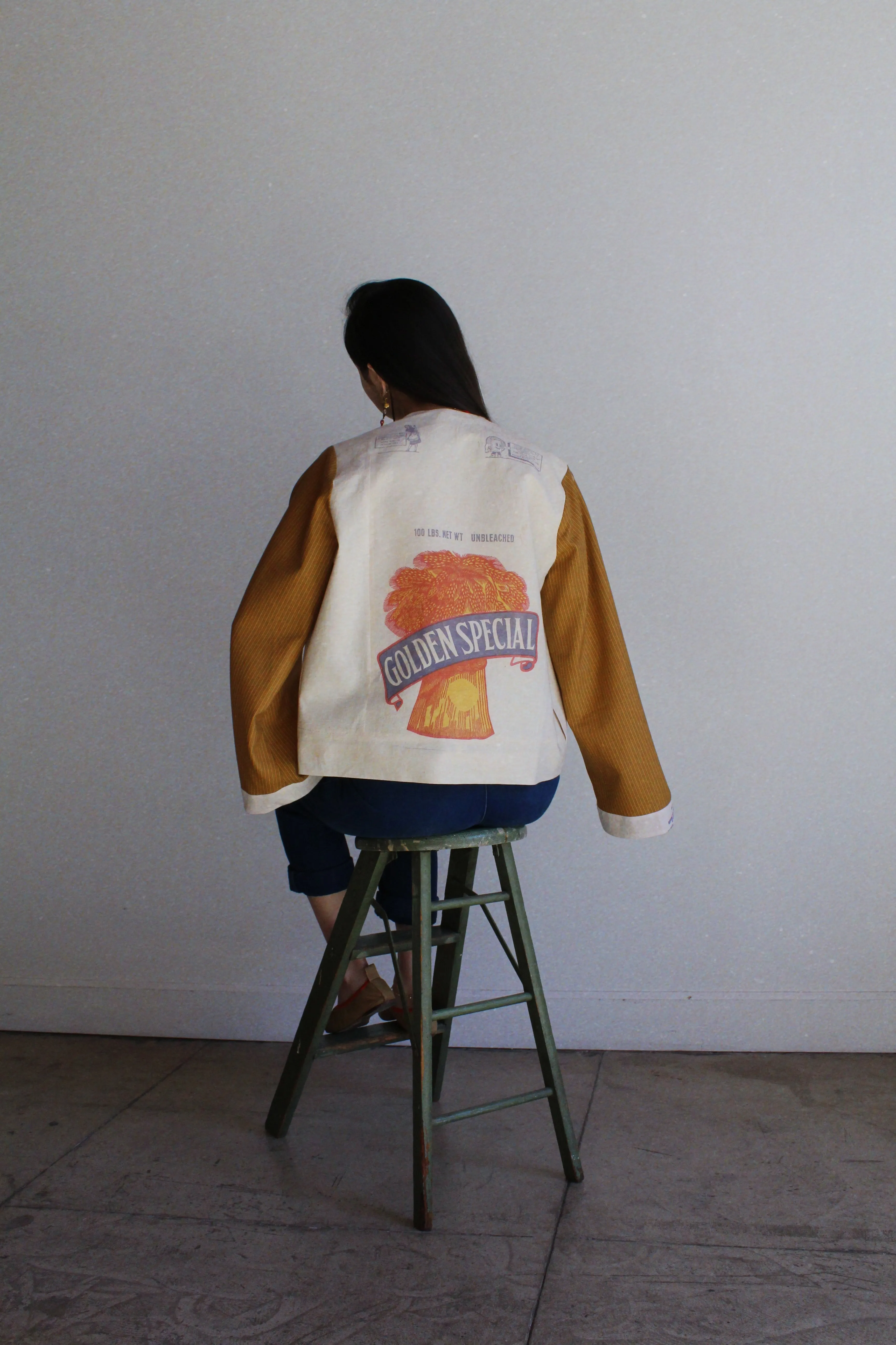 Golden Special Cropped Jacket lg