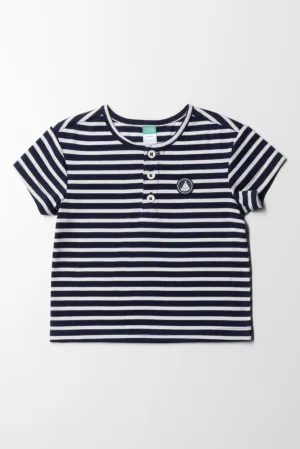 Henley T-Shirt